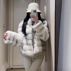 Women's Short-Style Rex Rabbit Fur Coat | 2025 Winter New Arrival | Stand Collar Korean-Style Youthful Fur Jacket | Chinchilla Gradient Color